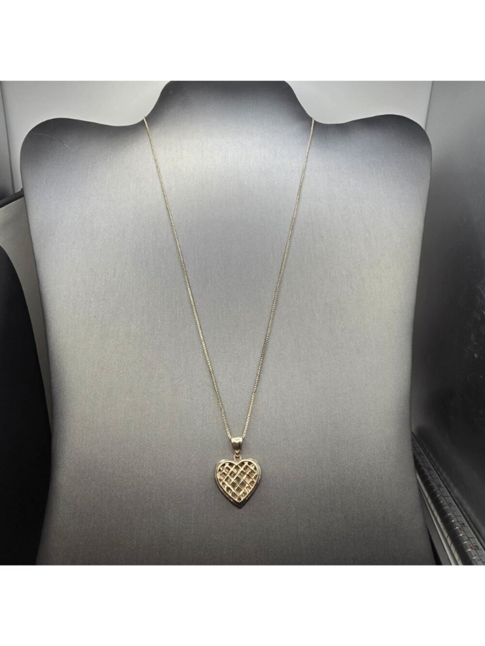 Vintage Sterling Silver Heart Necklace 18" Lattice Mesh Signed SA 925 Box Chain - Picture 2 of 15